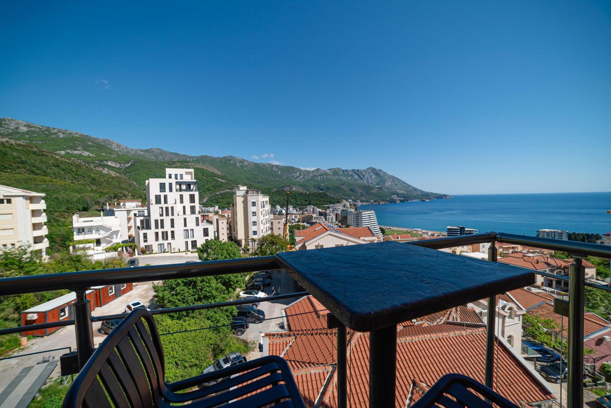 The Dream Getaway & Spa By Devasco Bečići Dış mekan fotoğraf